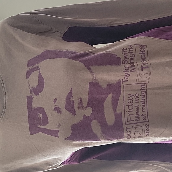 Taylor Swift Midnight Tour Merch long sleeve tee - Picture 2 of 10